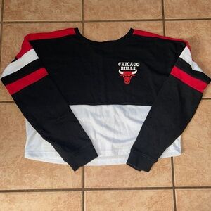 NBA cropped Chicago Bulls sweater